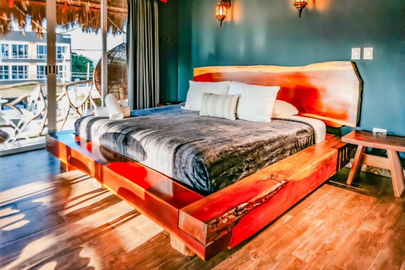 Poolside Retreat Tulum-workspace-private Balcony * Tulum